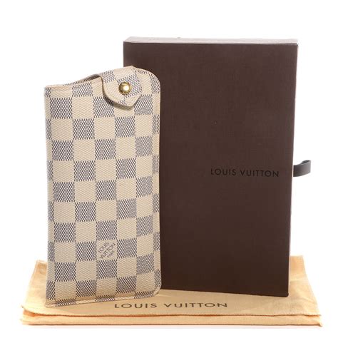 Louis Vuitton sunglasses pouch